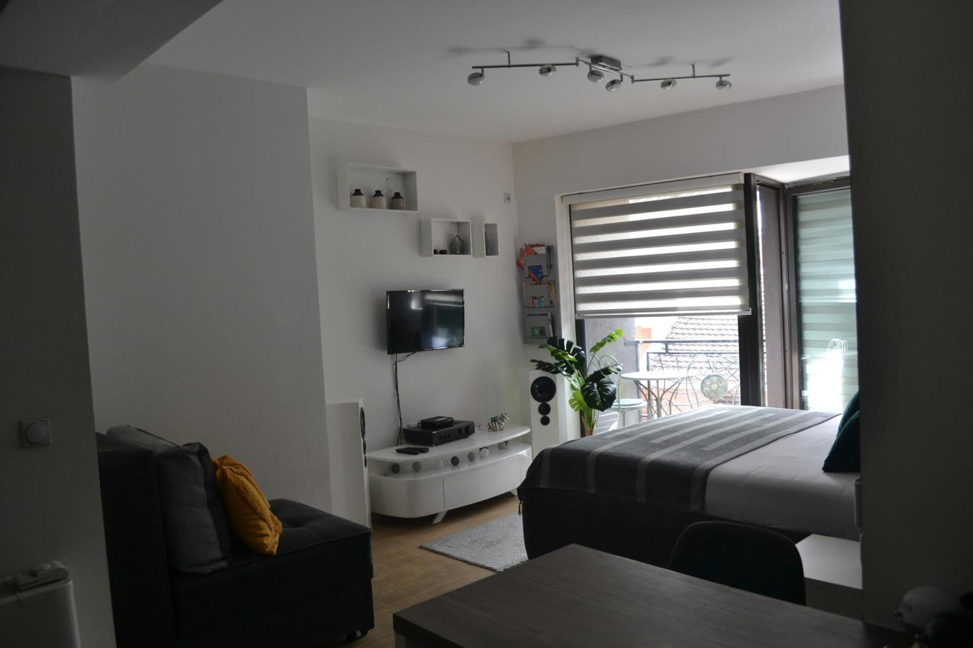 Urban Apartment นิส ภายนอก รูปภาพ