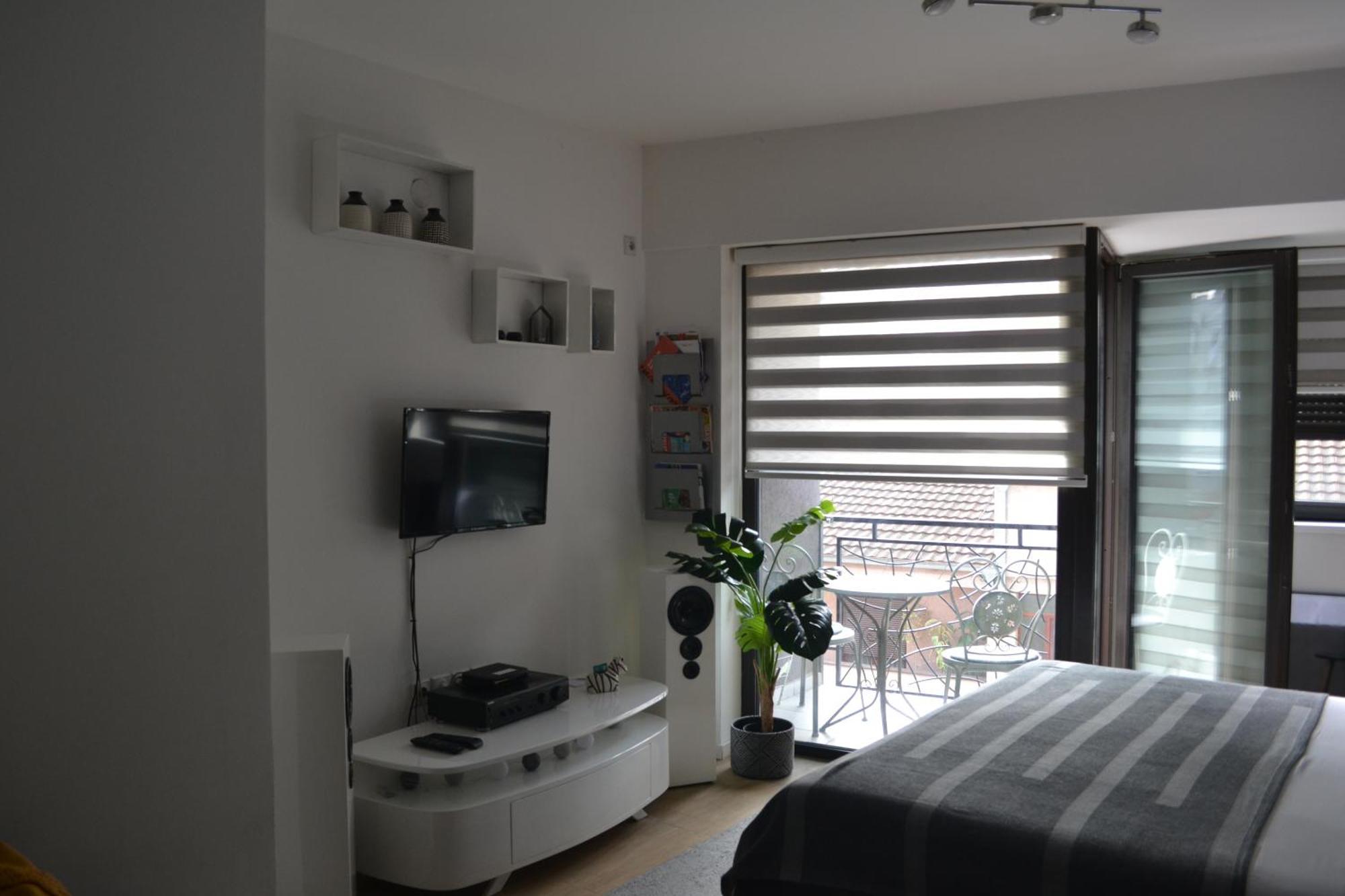 Urban Apartment นิส ภายนอก รูปภาพ